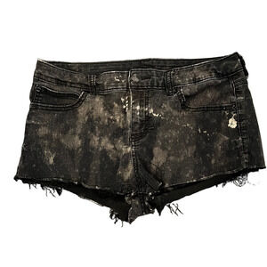 Jennifer Lopez UPCYCLED bleach dyed denim shorts - 8 / 28